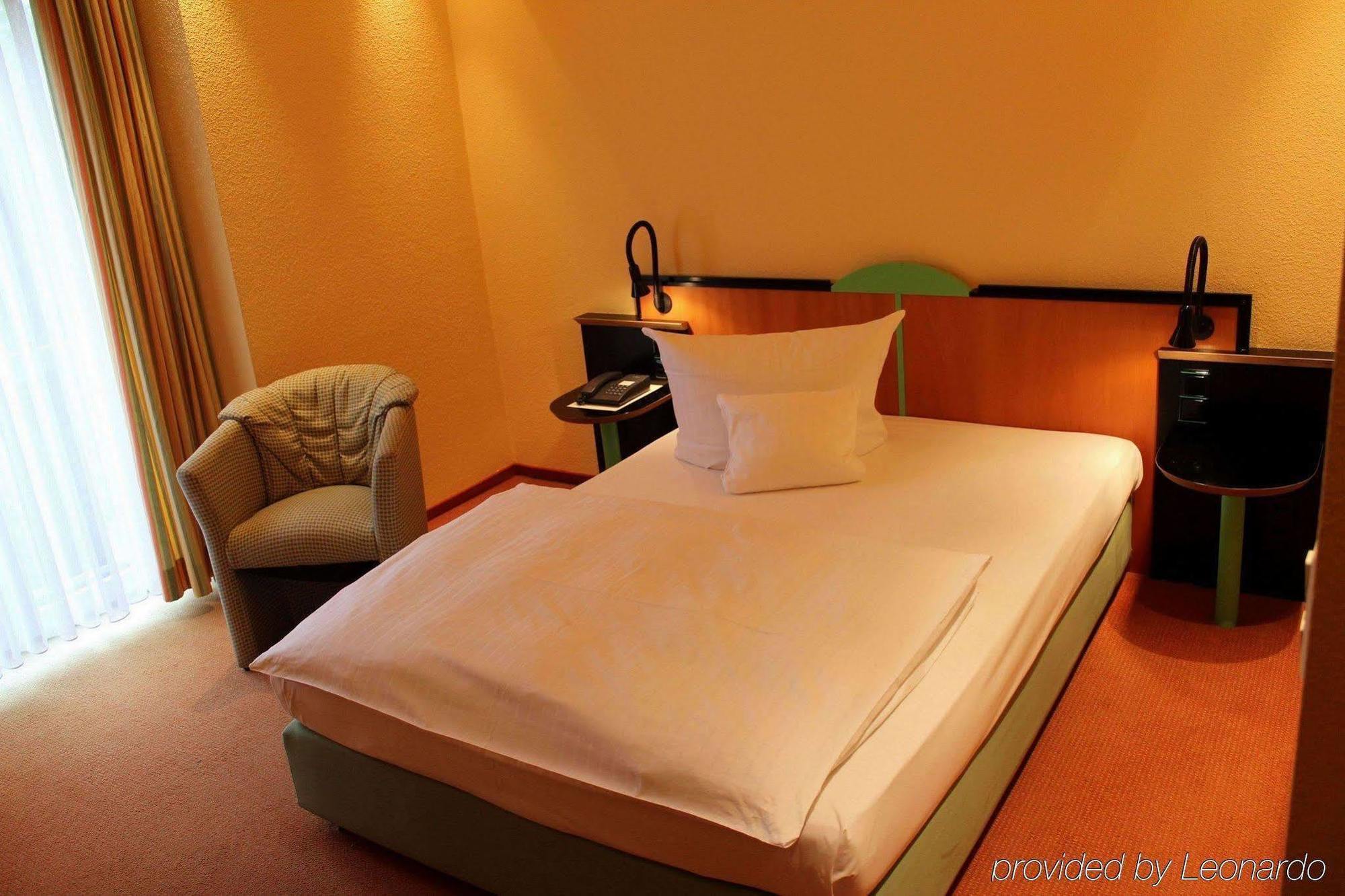 Astralis Hotel Domizil Walldorf  Room photo